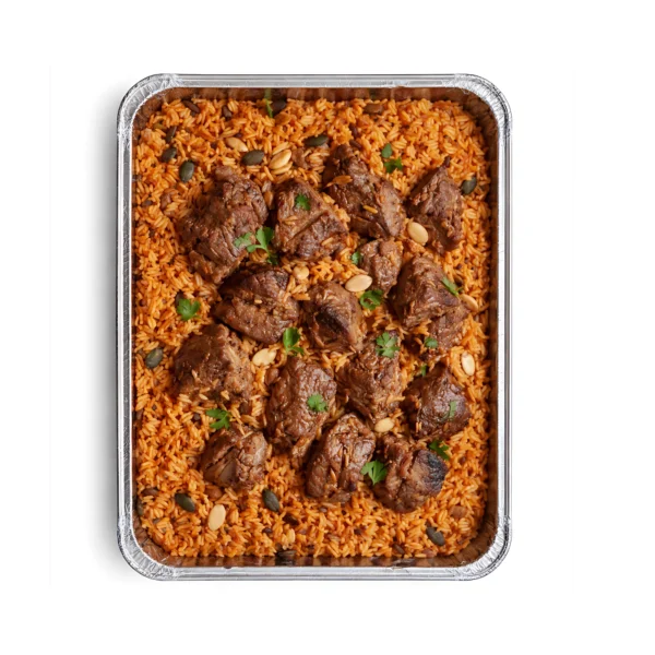 Zartes Rindfleisch auf geräuchertem Mandi-Reis für 5 Personen von Momen Food.