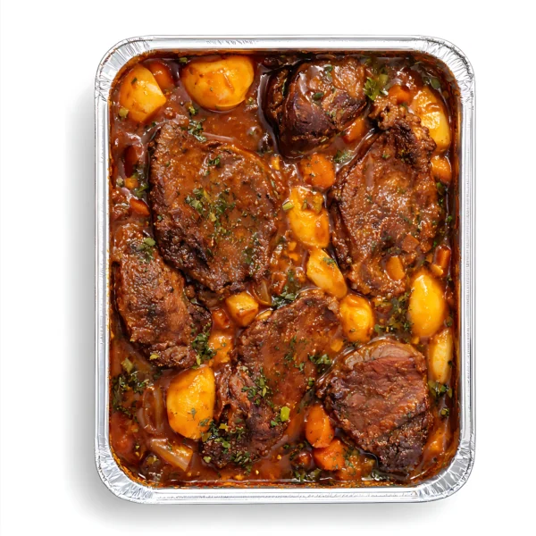 Zarte Kalbfilet Steaks mit Beilage in einer Catering-Aluschale für 5 Personen.